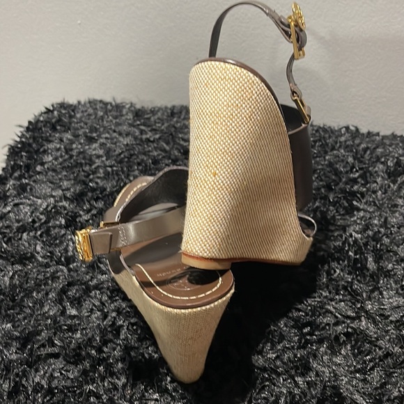 Tory Burch Wedge Sandal - Size 10 - NEW - Picture 2 of 6